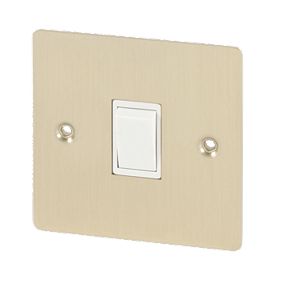 Volex 10A 1G 2W Sw Wht Ins Brushed Brass Flt Plt