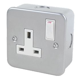 13A 1 Gang Single Pole Switch Socket Metal-Clad