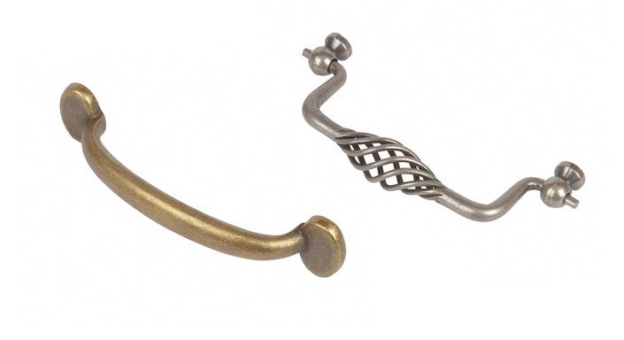 Traditional Handles