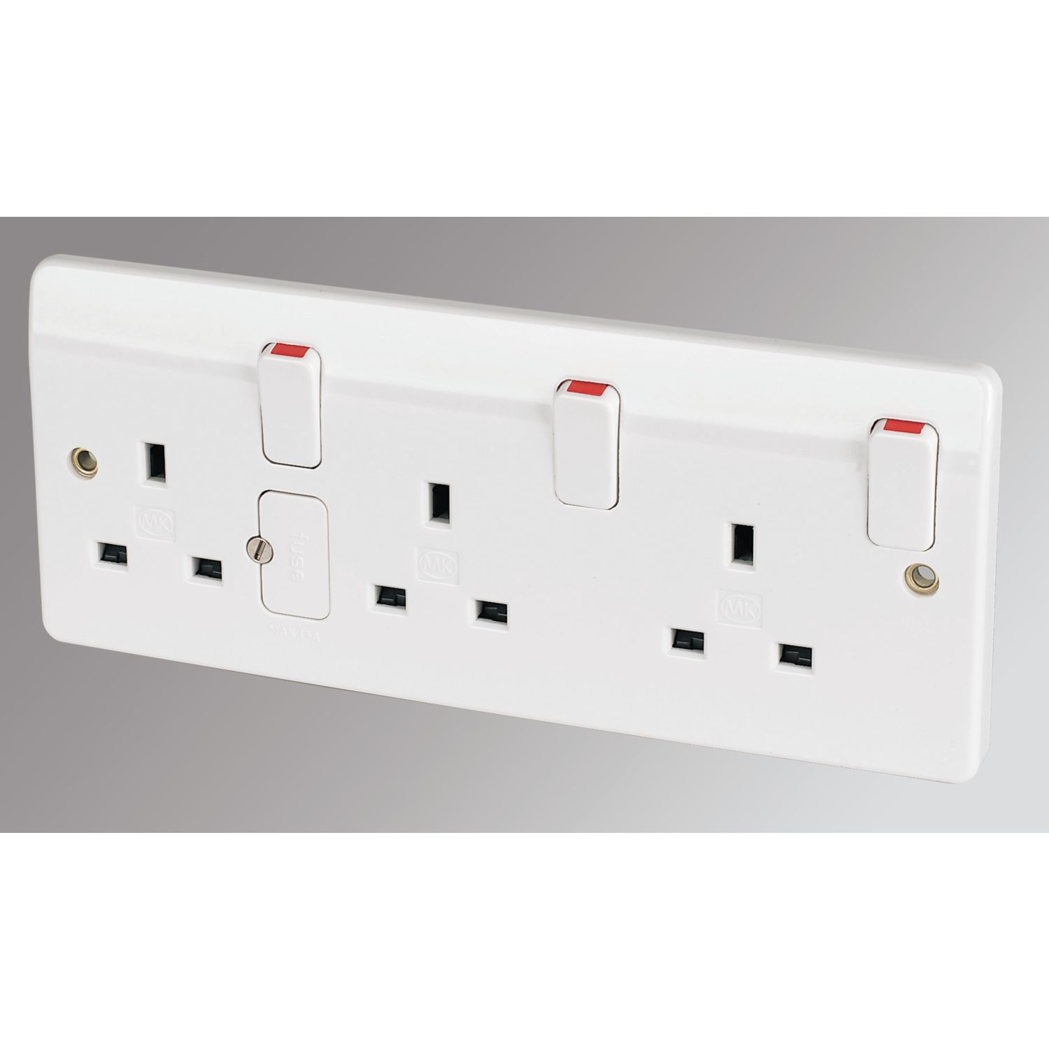 MK Logic Plus 13A 3-Gang DP Switched Plug Socket White (17315)