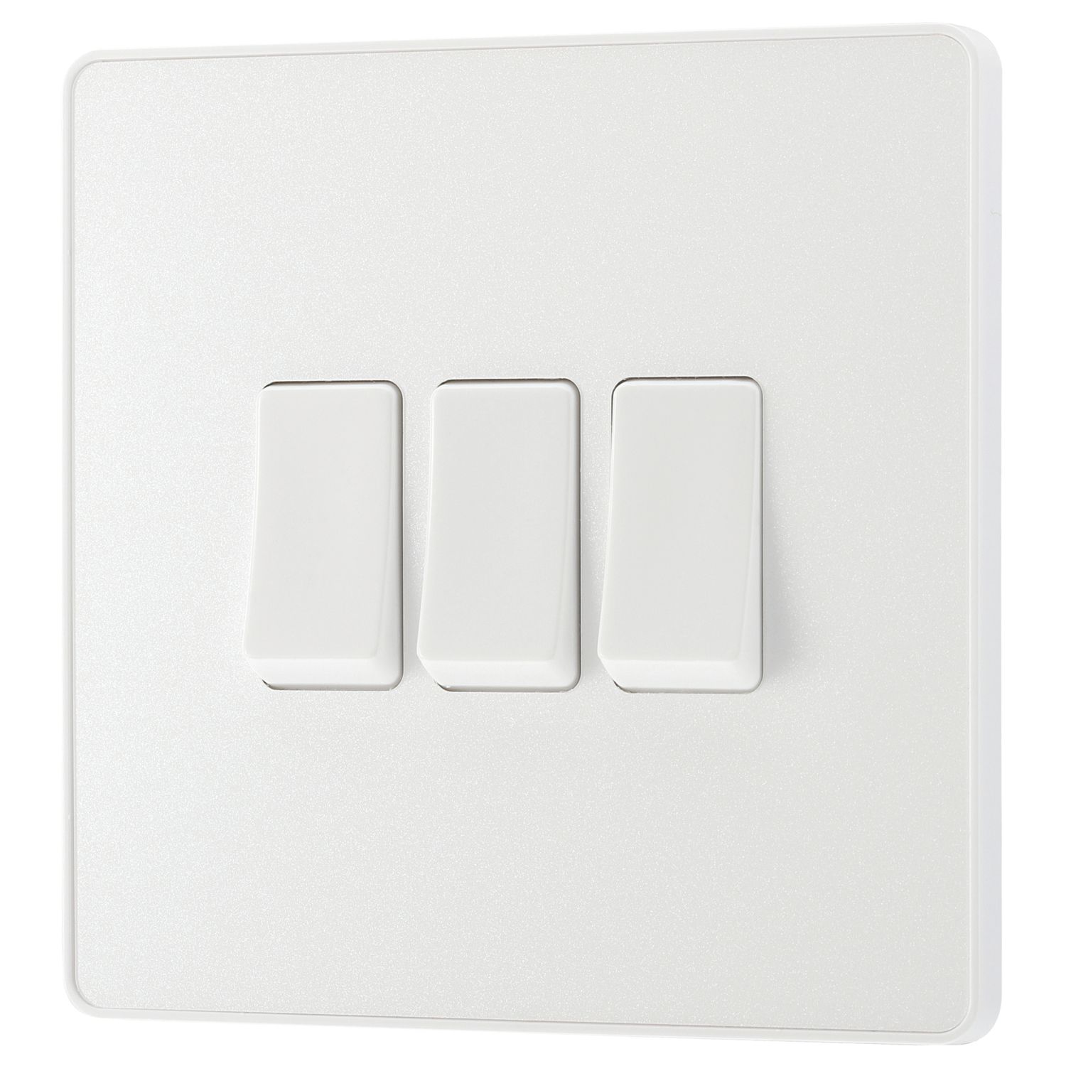 British General Evolve 20A 16AX 3-Gang 2-Way Light Switch Pearlescent White with White Inserts (333PY)