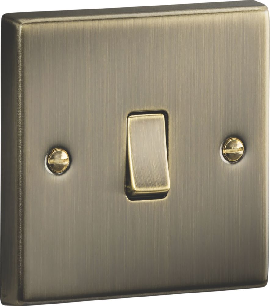 Image of Knightsbridge 10AX 1-Gang Intermediate Switch Antique Brass 