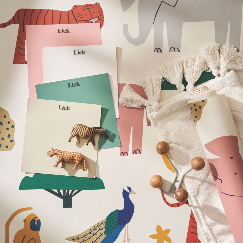 Image of LickPro White Safari 01 Wallpaper Roll 70cm x 10m 