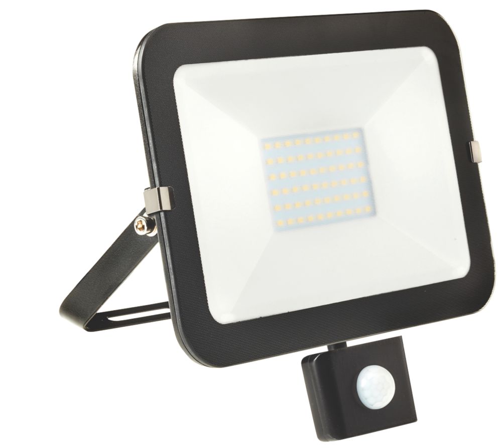 Image of Brackenheath iSpot Outdoor LED Slim Floodlight With PIR Sensor Black 50W 4500lm 