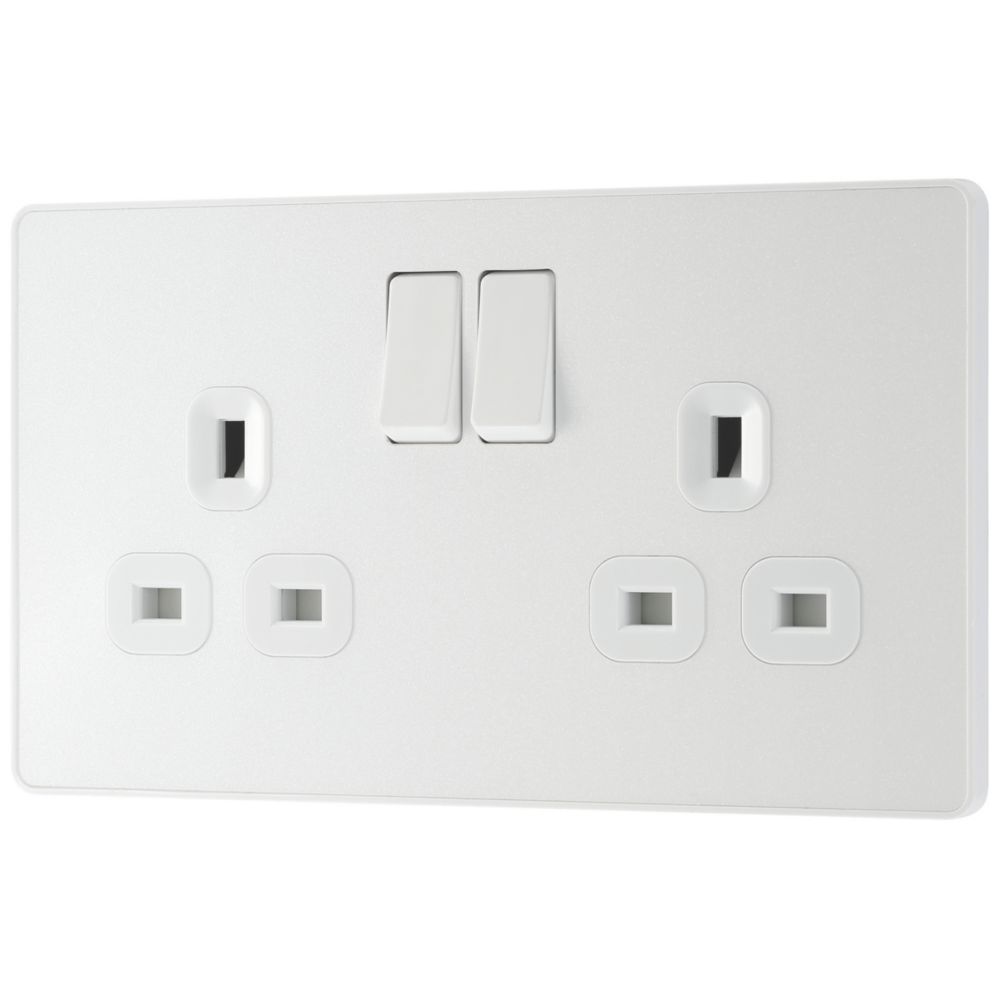 Image of British General Evolve 13A 2-Gang SP Switched Socket Pearlescent White with White Inserts 