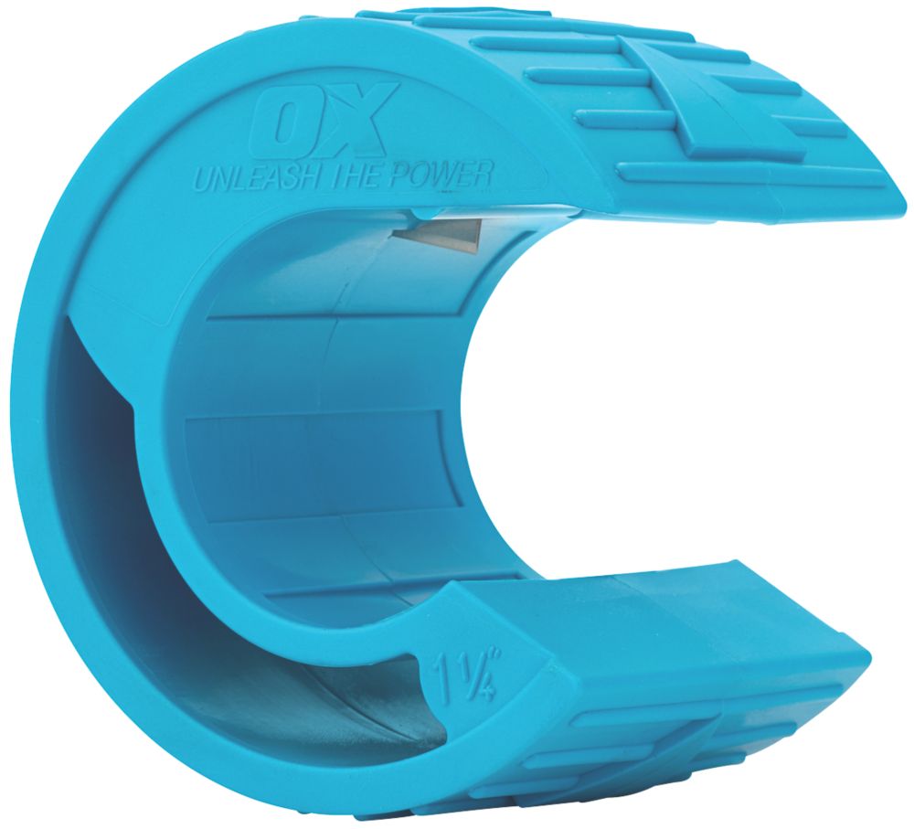 Image of OX PolyZip 35mm Manual Plastic Pipe Cutter 