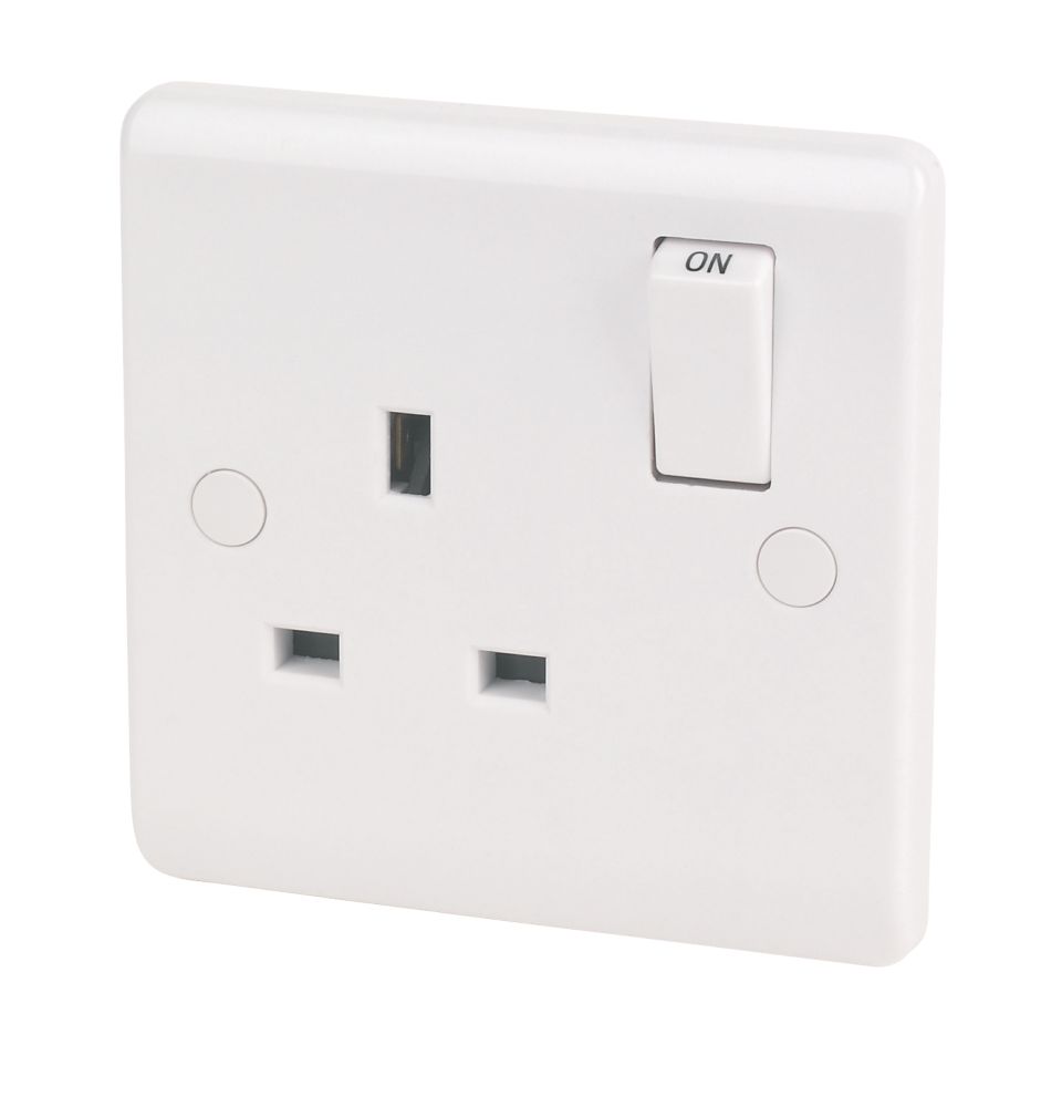 Image of LAP 13A 1-Gang SP Switched Plug Socket White 