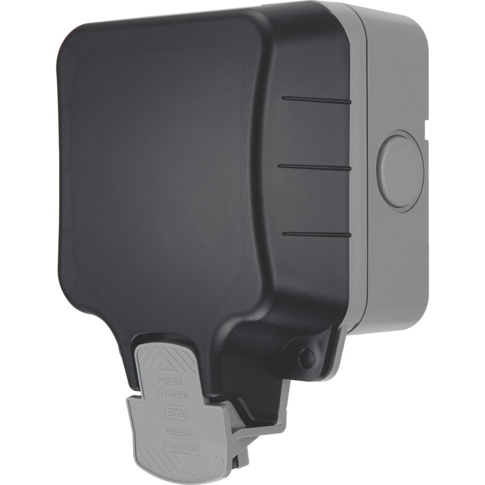 Image of British General IP66 13A 1-Gang DP Weatherproof Outdoor Switched Socket 