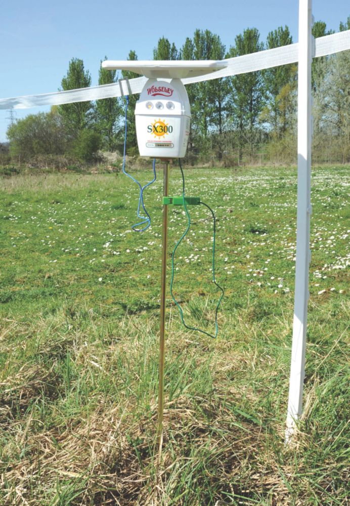 Image of Stockshop SX300 Solar-Powered Electric Fence Energiser Battery-Powered 