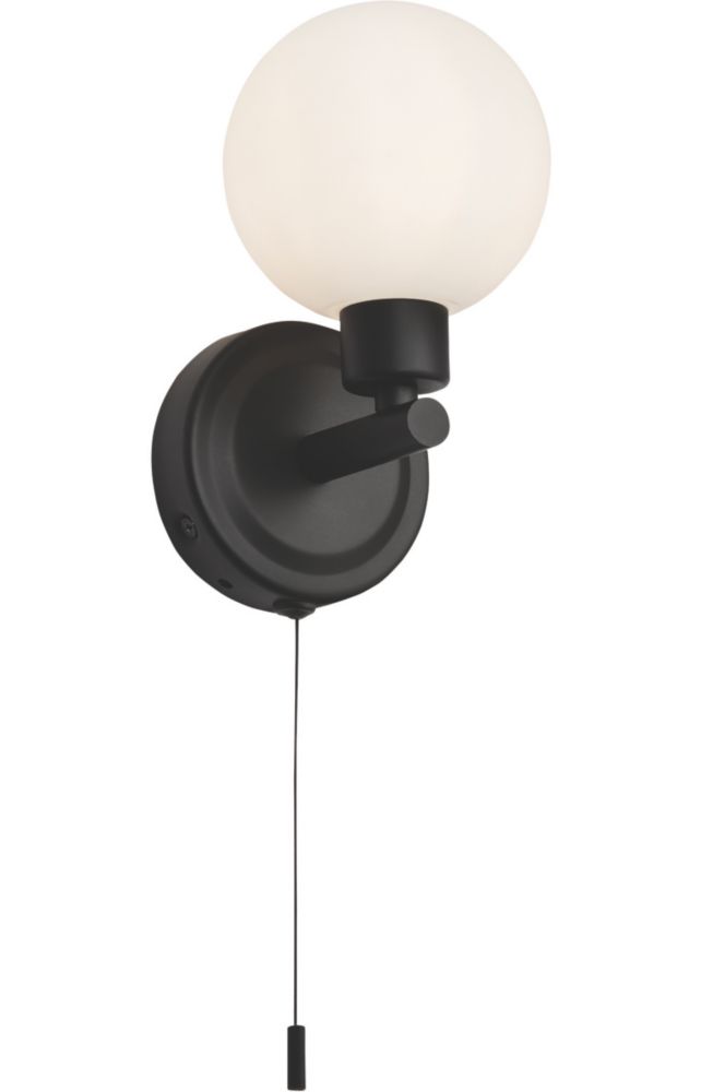 Image of Knightsbridge Wall Light Matt Black 