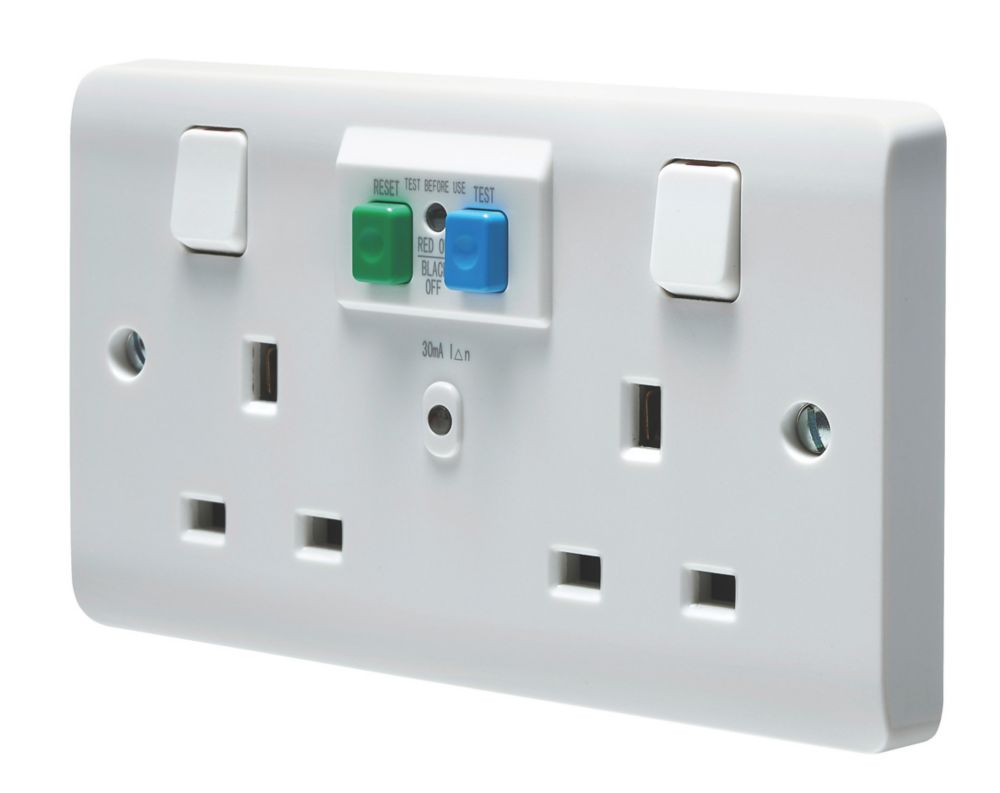 Image of Crabtree Instinct 13A 2-Gang DP Switched Passive RCD Socket White 