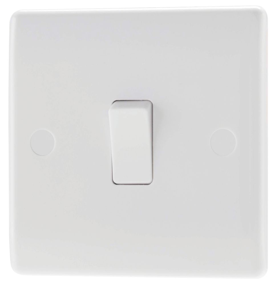 Image of British General 800 Series 10AX 1-Gang 2-Way Light Switch White 