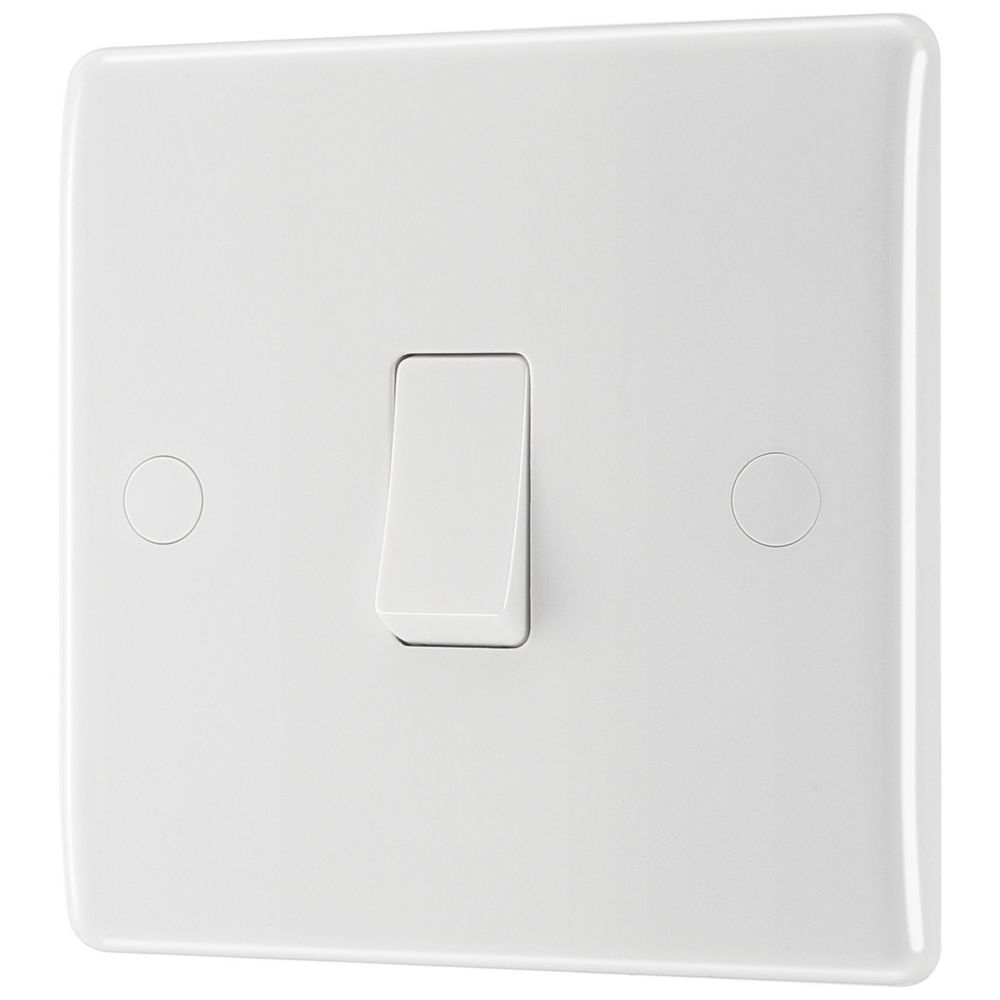 Image of British General 800 Series 10AX 1-Gang Intermediate Switch White 