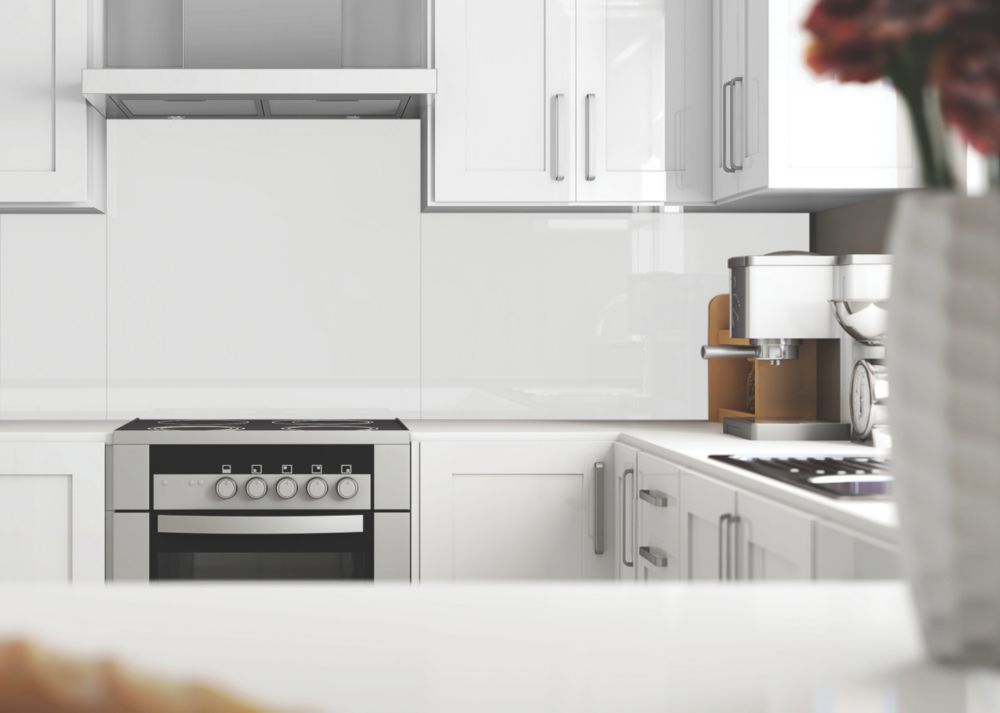 Image of Splashwall White Glass Splashback 600mm x 750mm x 6mm 