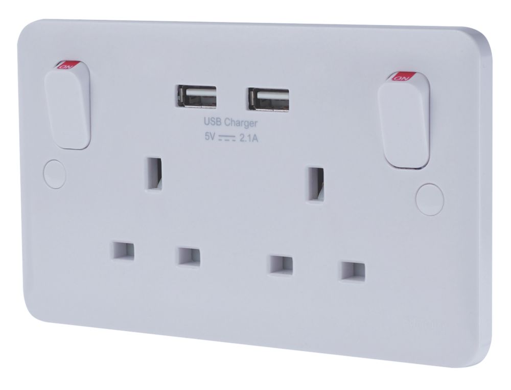Image of Schneider Electric Lisse 2.1A 2-Gang SP Switched Socket + 2.1A 2-Outlet Type A USB Charger White 
