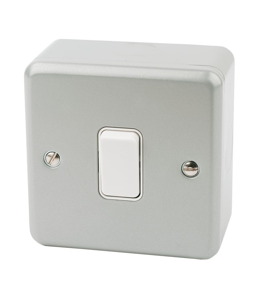 Image of MK Metalclad Plus 10AX 1-Gang 2-Way Metal Clad Light Switch with White Inserts 