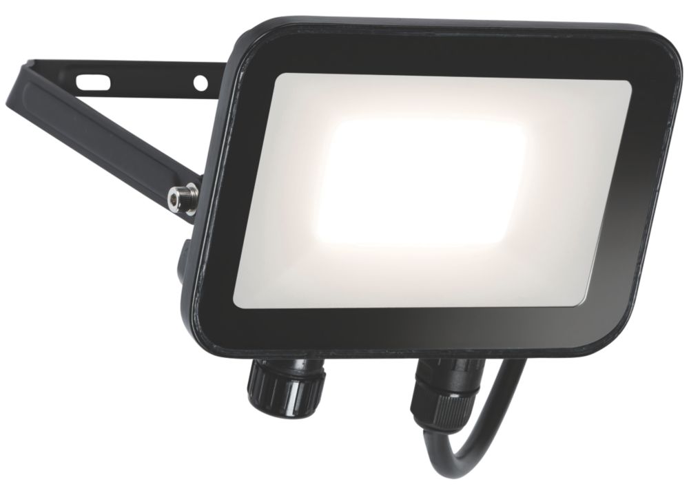 Image of Knightsbridge FLN Outdoor LED Floodlight Black 20W 2240lm 