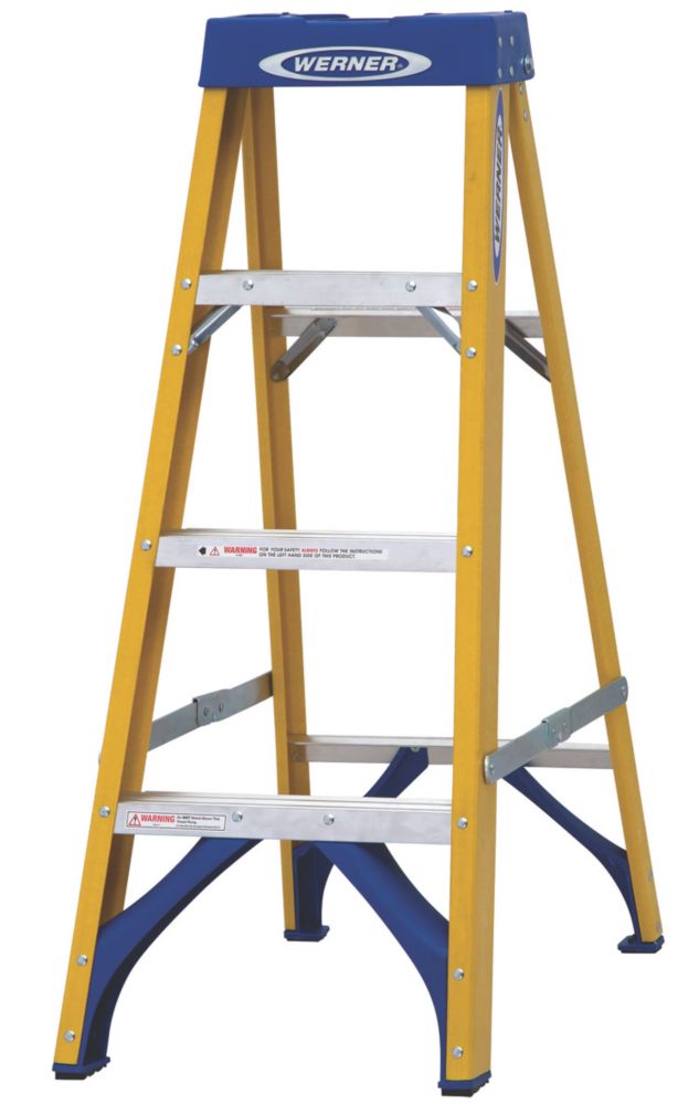 Image of Werner Fibreglass 4-Tread Swingback Stepladder 1.12m 