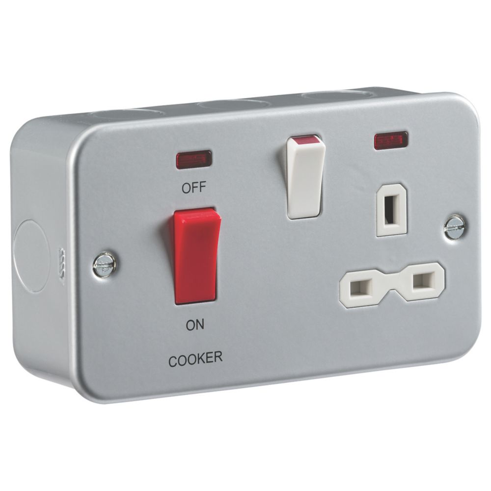 Image of Knightsbridge 45 & 13A 2-Gang DP Metal Clad Cooker Switch & 13A DP Switched Socket with LED with White Inserts 