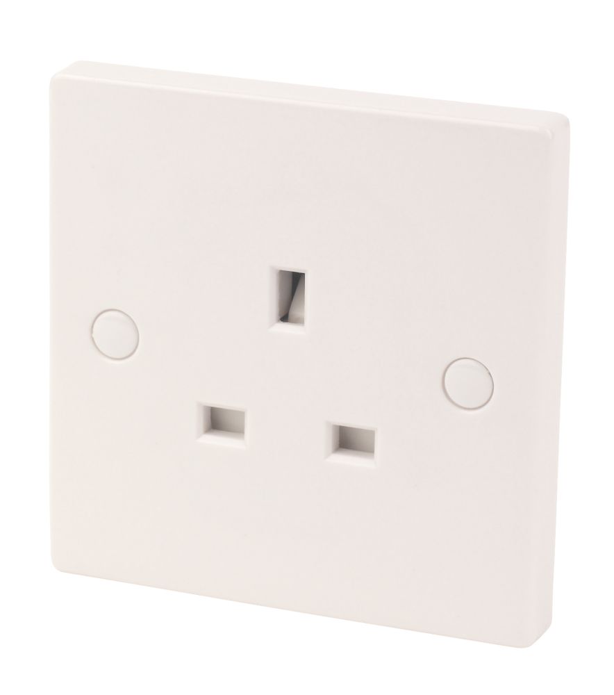 Image of 13A 1-Gang Unswitched Plug Socket White 