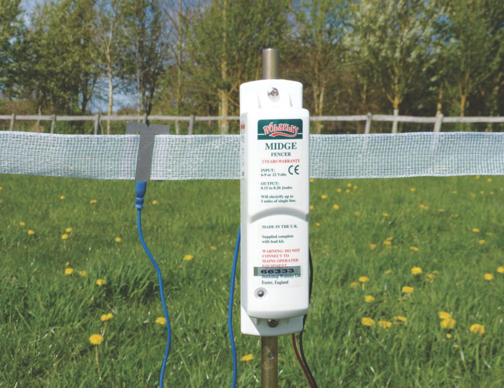 Image of Stockshop BX120 Electric Fence Energiser Battery-Powered 