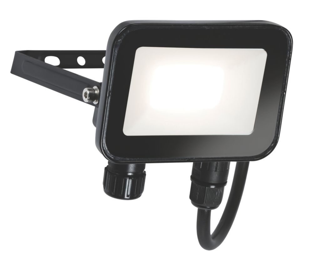 Image of Knightsbridge FLN Outdoor LED Floodlight Black 10W 1085lm 