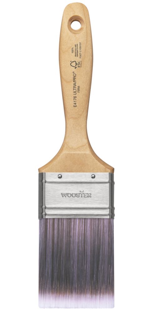 Image of Wooster Ultra Pro Varnish Flat Paint Brush Firm 2 1/2" 