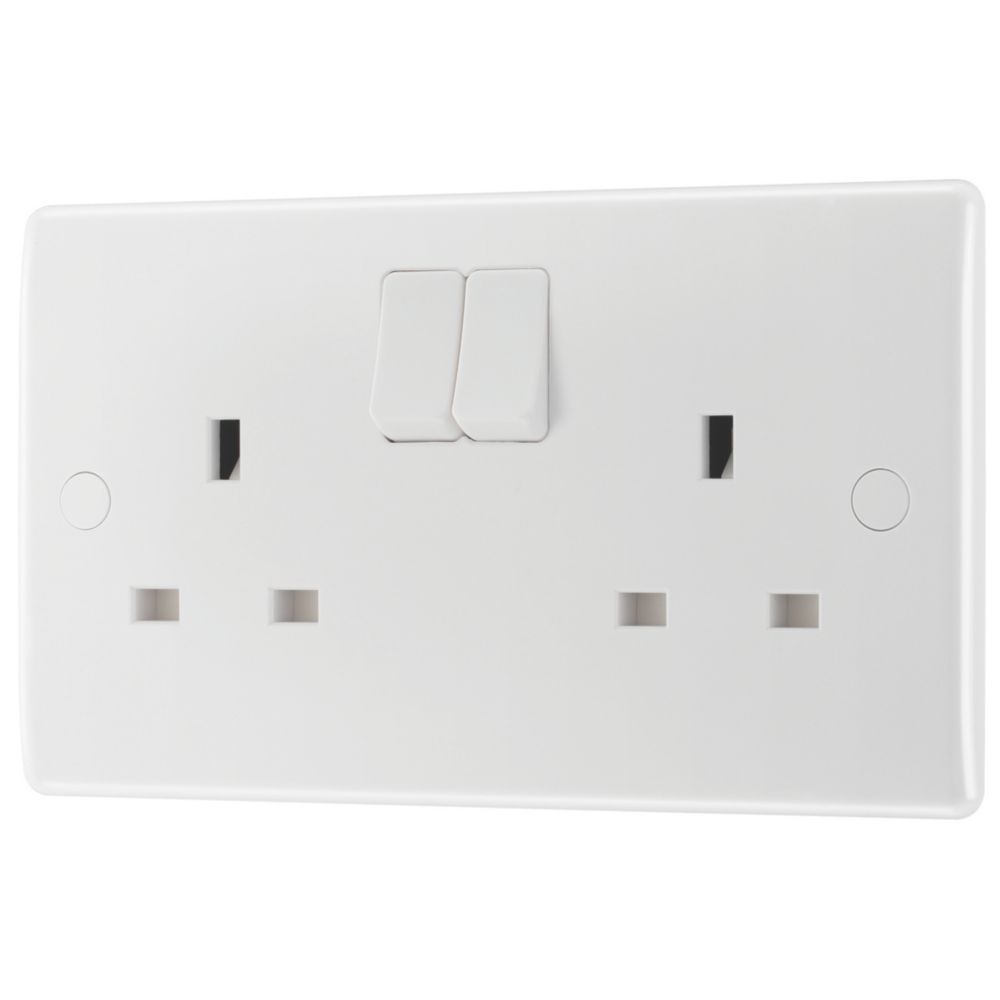 Image of British General 800 Series 13A 2-Gang DP Switched Socket White 