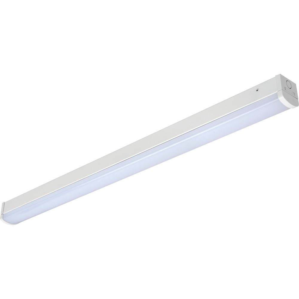 Image of Luceco Luxpack Single 4ft Maintained Emergency LED Batten 20W 2400lm 