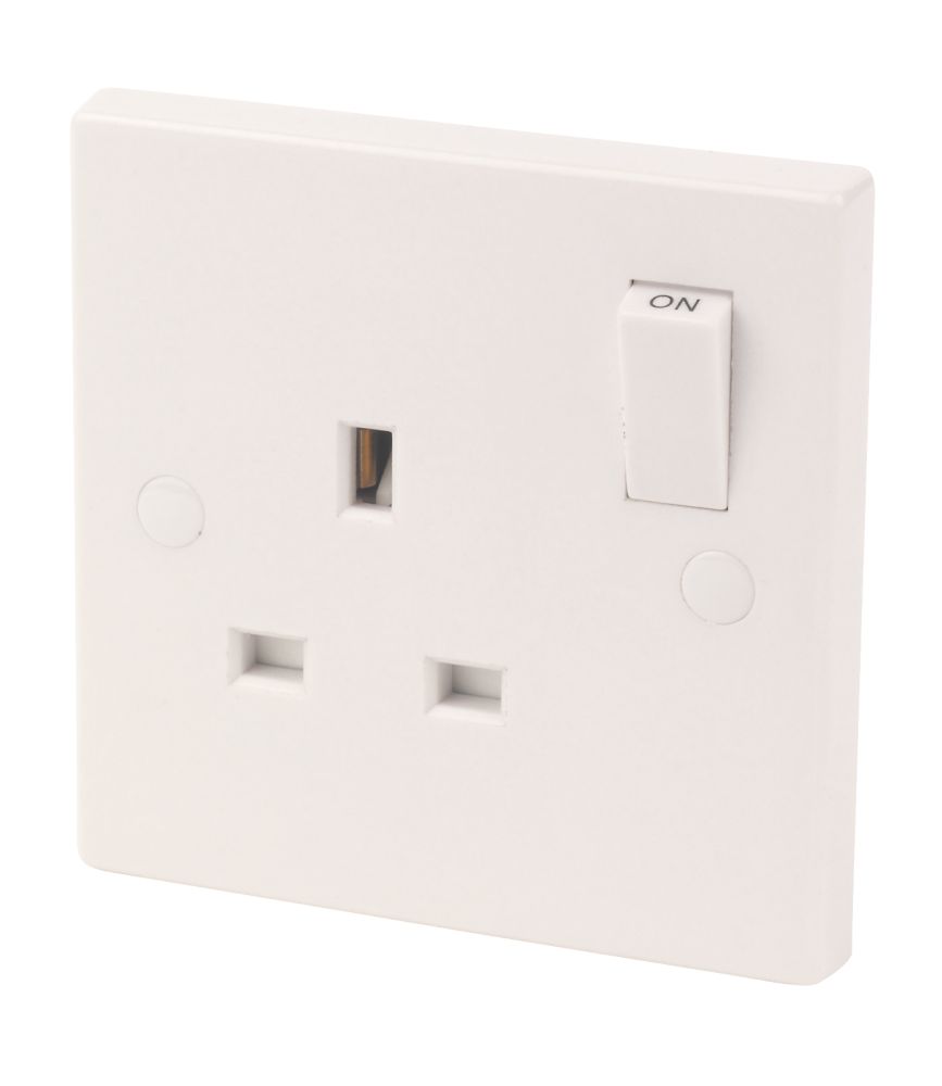 Image of 13A 1-Gang SP Switched Plug Socket White 