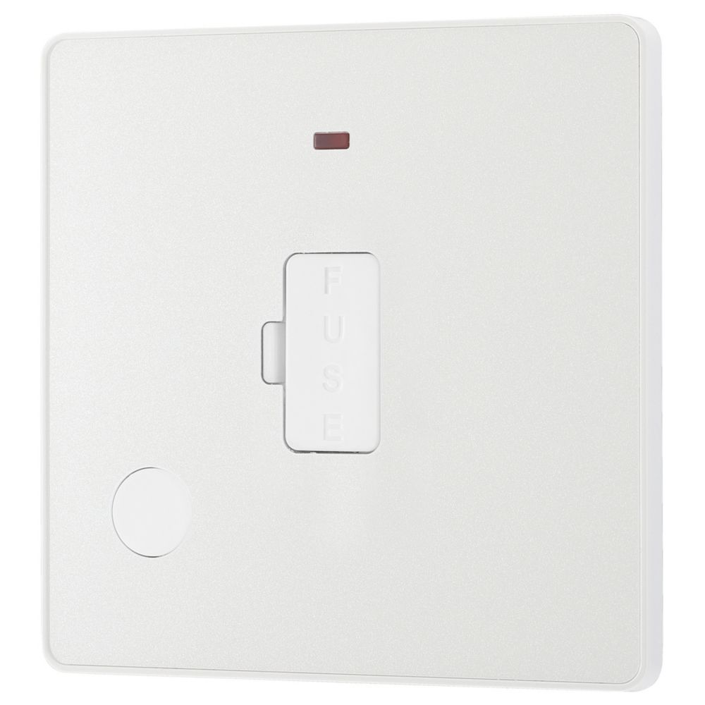 Image of British General Evolve 13A Unswitched Fused Spur with LED Pearlescent White with White Inserts 