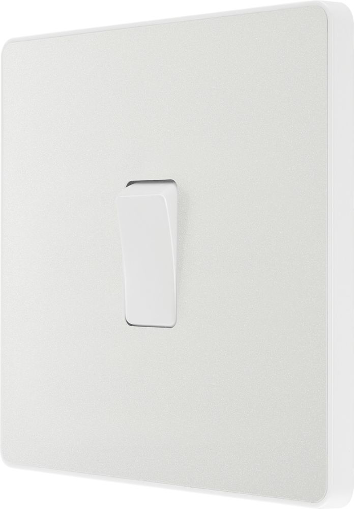 Image of British General Evolve 20A 16AX 1-Gang Intermediate Light Switch Pearlescent White with Colour-Matched Inserts 