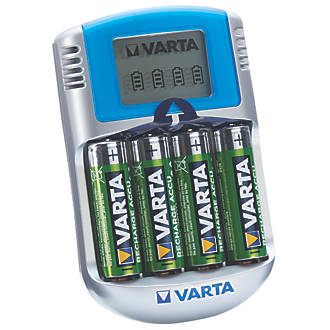 Image of Varta AA Fast Charger with 4 x AA Batteries 