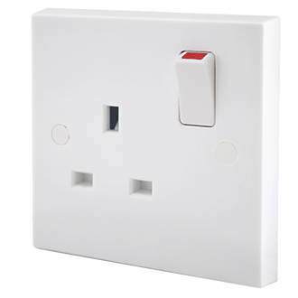 Image of British General 900 Series 13A 1-Gang SP Switched Plug Socket White 