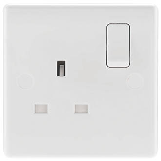 Image of British General 800 Series 13A 1-Gang SP Switched Socket White 