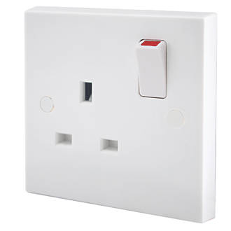 Image of British General 900 Series 13A 1-Gang DP Switched Plug Socket White 