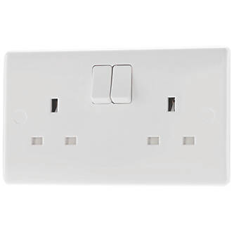 Image of British General 800 Series 13A 2-Gang SP Switched Socket White 