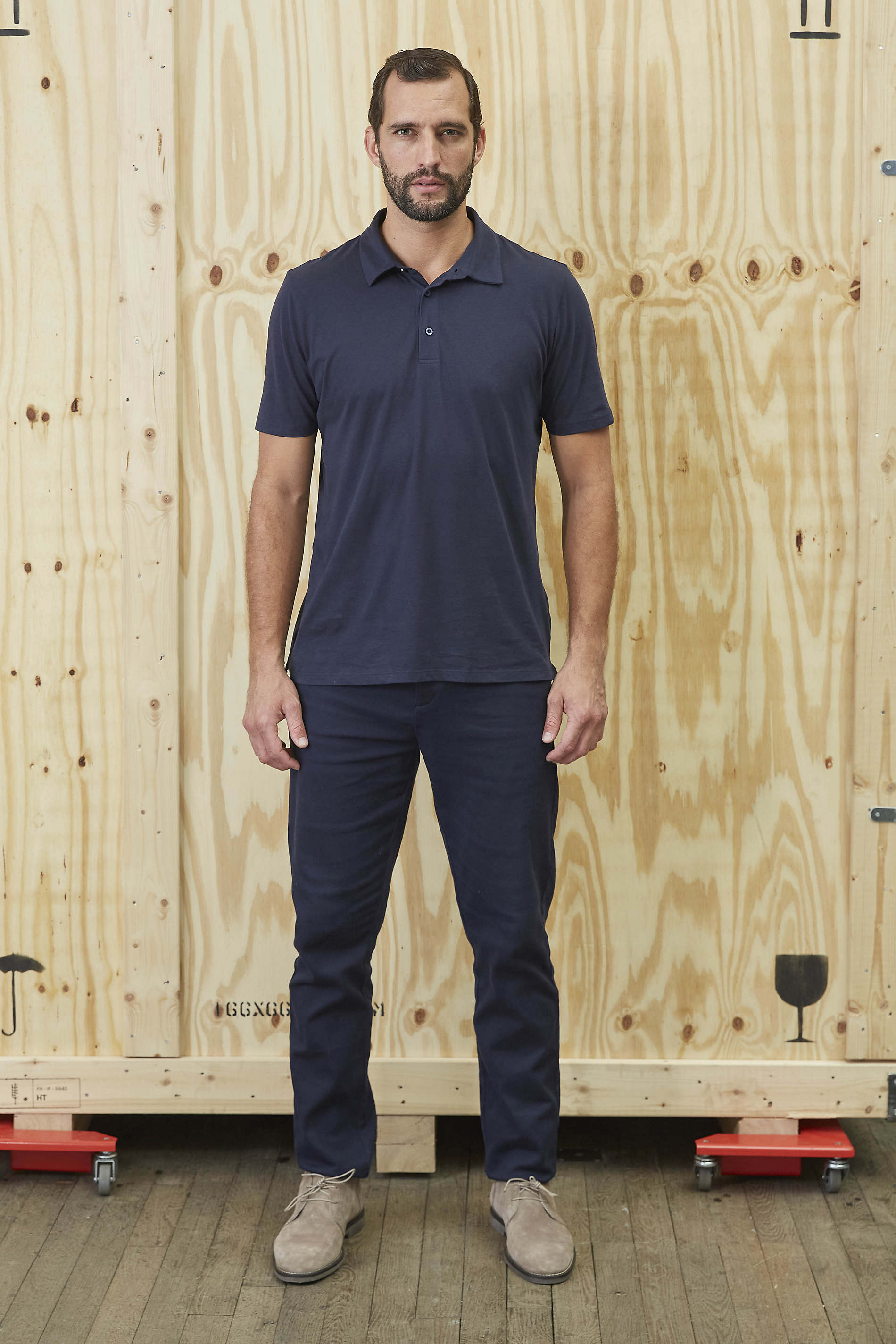 MEN'S ELASTICATED WAIST CHINO TROUSERS<br/><p>Chino trousers are an essential piece of men’s wardrobe to wear in all circumstances, both with a shirt and a T-shirt. Their elasticated waistband and stretch twill fabric provide comfort and fit all body shapes.</p> NEOBLU GUSTAVE MEN