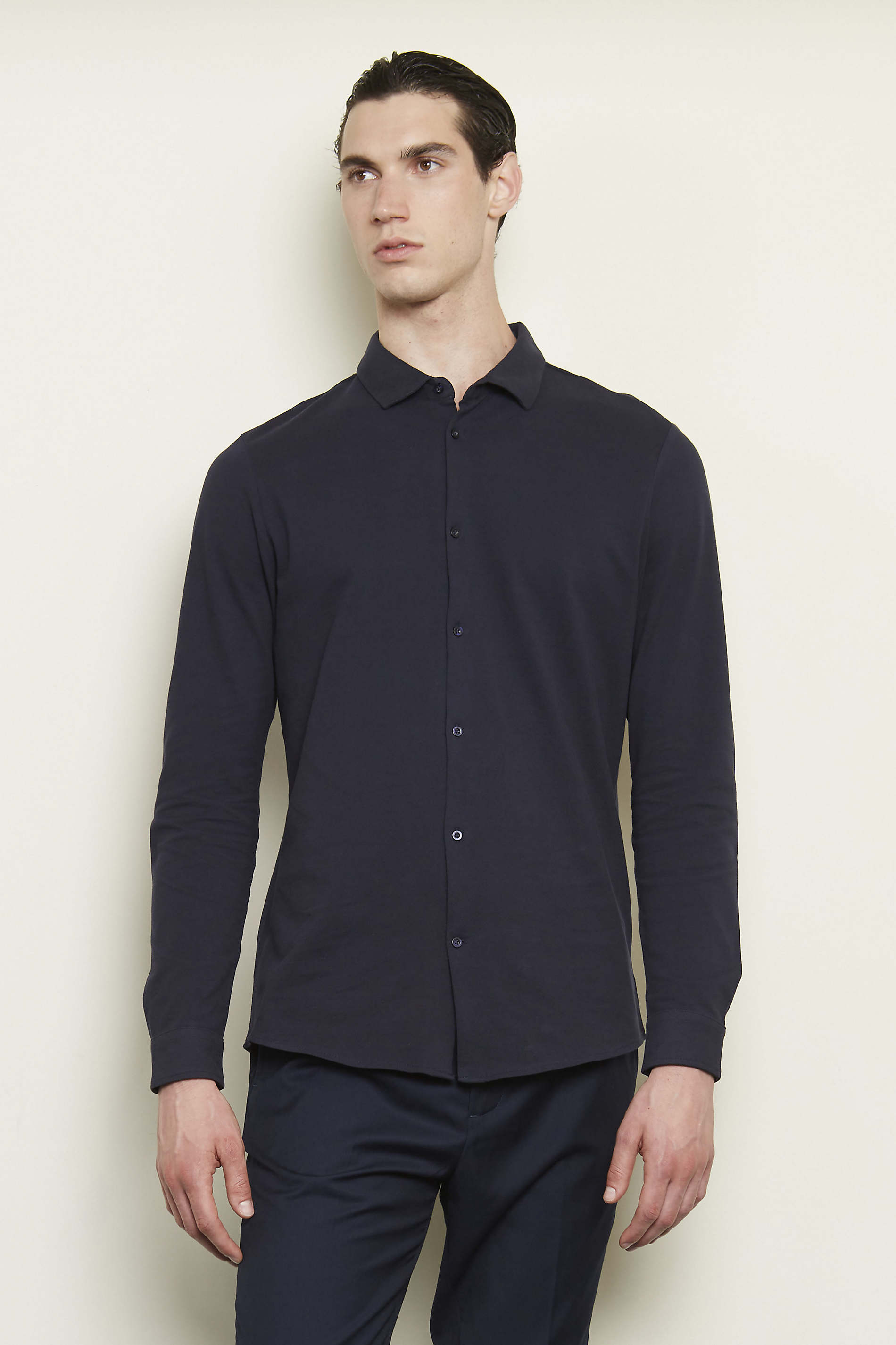 MEN'S COTTON PIQUÉ SHIRT<br/><p>The only apparently classic NEOBLU BASILE shirt is made of 100% organic cotton piqué, a material that gives it a more casual style allowing it to be paired with all types of trousers and jackets.</p> NEOBLU BASILE MEN