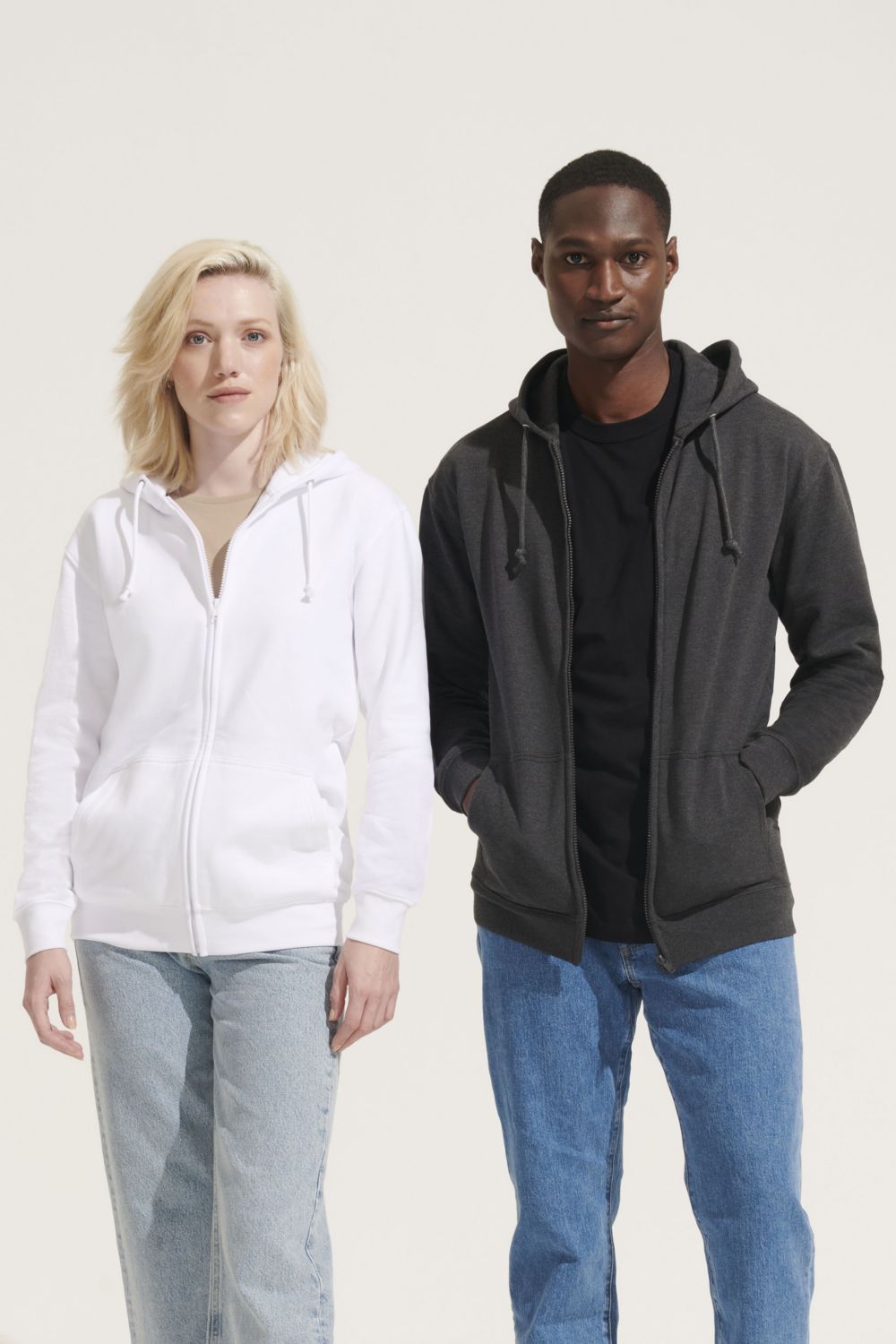 Sudadera unisex con cremallera y capucha Carter