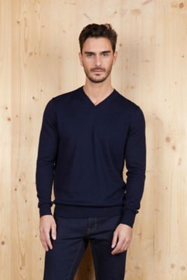 Men's V-Neck Jumpers