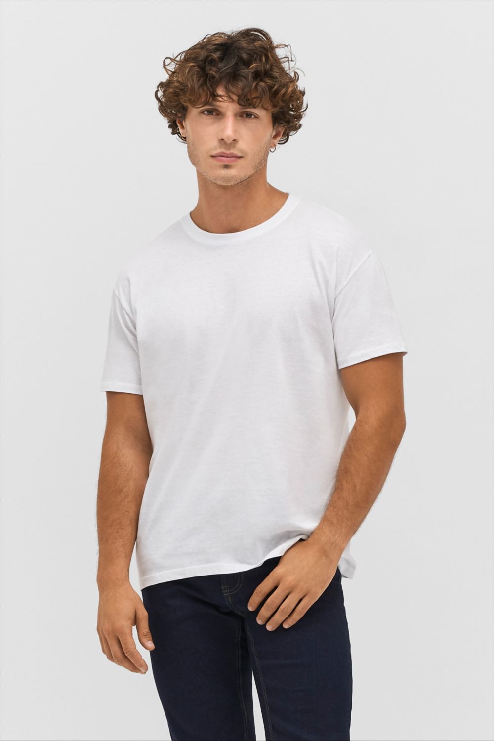 Camiseta unisex de cuello redondo Titan